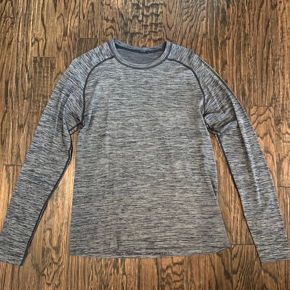 Lululemon Metal Vent Long Sleeve- Navy Heather - L